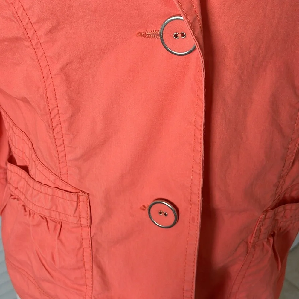 Chico’s 3/4 sleeve blazer in a salmon color 100% cotton Chico’s size 0 or U.S. S